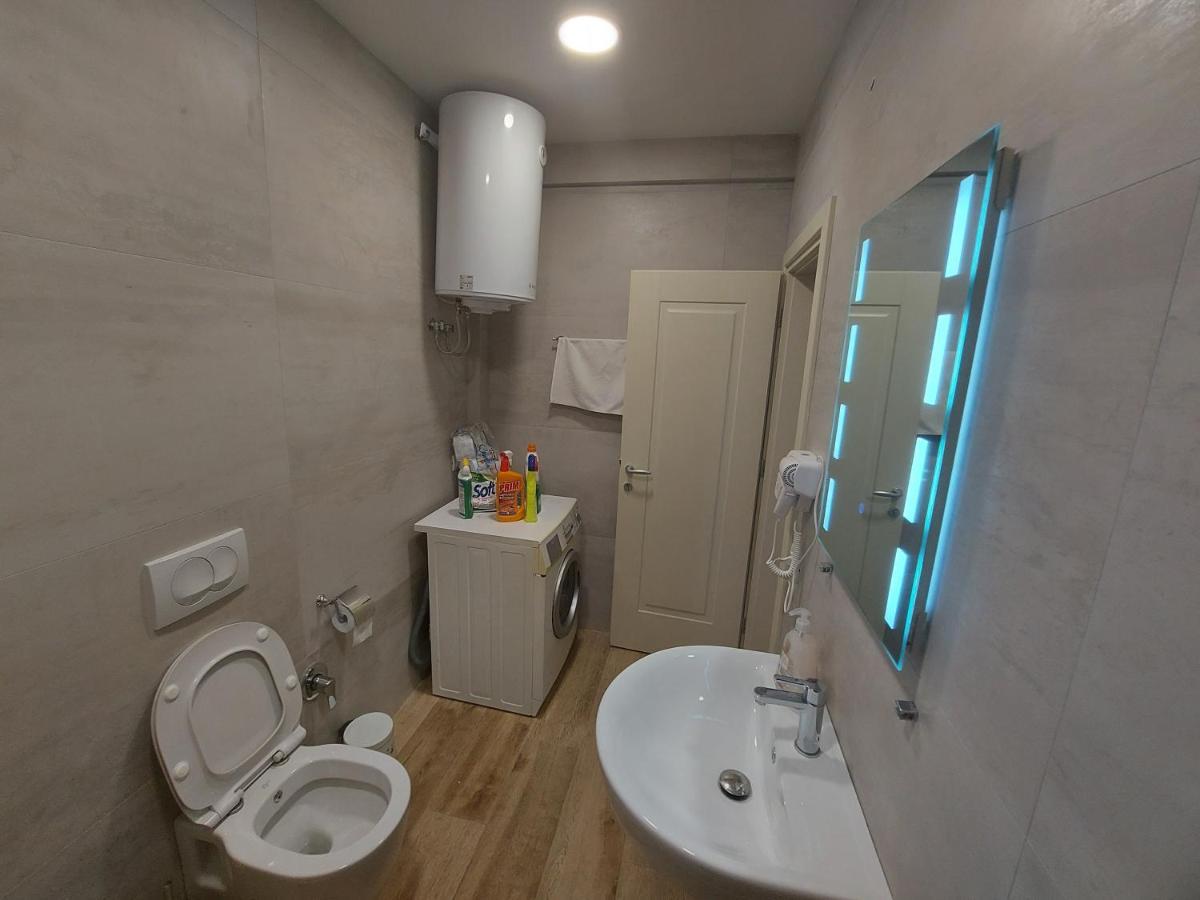 Bral Apartment 6 ดูร์เรส ภายนอก รูปภาพ