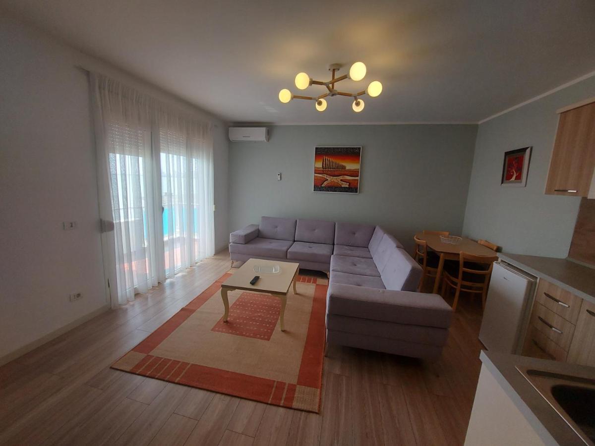 Bral Apartment 6 ดูร์เรส ภายนอก รูปภาพ